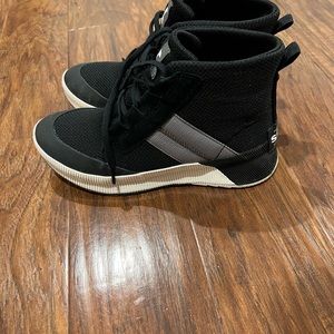 Sorel Women's Out N About III Mid WP Sneaker